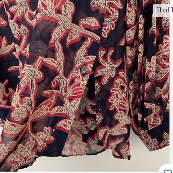 𝅺Zara Floral Red & Blue Oversized V Neck Studded Blouse SZ M - Picture 12 of 12